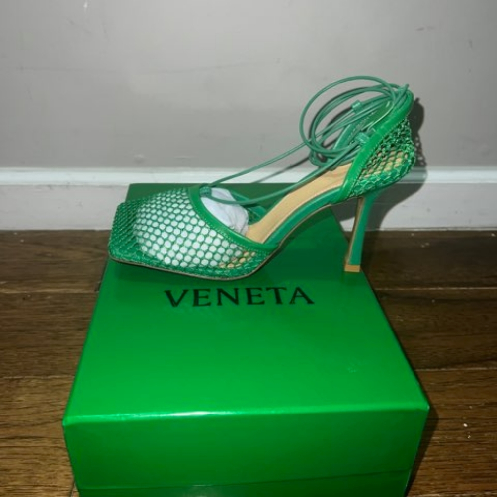 Bottega Veneta Green lace up heels